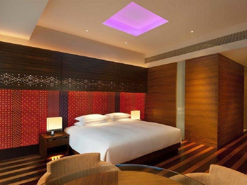แอนดาซ ซินเทียนตี้ เซี่ยงไฮ้-อะ คอนเซ็ปต์ บาย ไฮแอท Hotel ภายนอก รูปภาพ