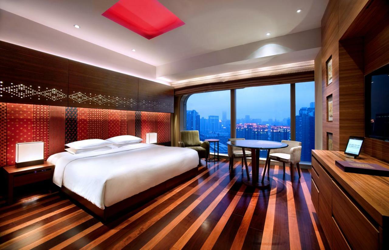 แอนดาซ ซินเทียนตี้ เซี่ยงไฮ้-อะ คอนเซ็ปต์ บาย ไฮแอท Hotel ภายนอก รูปภาพ